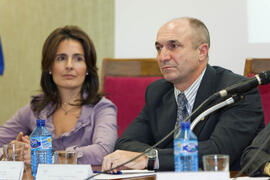 Nombramiento de D. Antonio Ávila como Alumno de Honor de la Facultad de Ciencias Económicas y Empresariales de la Universidad de Málaga. Facultad de Ciencias Económicas y Empresariales. Noviembre de 2011