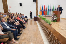 José Ángel Narváez en el homenaje al personal que cumple 25 años de servicio en la UMA o jubilado. Paraninfo. Junio 2016
