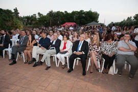 Asistentes al acto de bienvenida a los alumnos de intercambio internacional de la Universidad de Málaga. Jardín botánico. Octubre de 2016