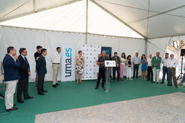 Intervención de Alberto García. Colocación de la primera piedra del huerto urbano y el parque frutal de la Universidad de Málaga. Campus de Teatinos. Julio de 2019