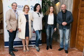 Foto de grupo. "Dialogando" con Marta Flich. Paraninfo. Noviembre de 2017