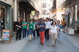 Visita guiada por el centro histórico. Olimpiada Española de Economía, Fase Nacional. Calle Santa Lucía. Málaga. Junio de 2015