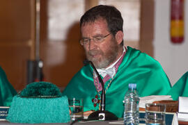 Investidura como Doctor "Honoris Causa" de D. Humberto Maturana Romesín y D. José Gimeno Sacristán por la Universidad de Málaga. Facultad de Derecho. Noviembre de 2010