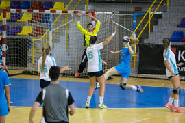 Partido Universidad Ovidius de Constanta - Universidad de Málaga. Categoría femenina. Campeonato Europeo Universitario de Balonmano. Antequera. Julio de 2017