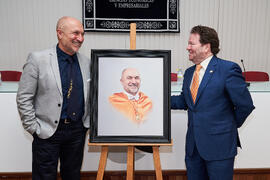 Juan José Hinojosa y Eugenio Luque tras la presentación de su Retrato de Honor. Facultad de Ciencias Económicas y Empresariales. Junio de 2025
