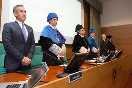 Mesa presidencial de la investidura como Doctor "Honoris Causa" de Hans-Dieter Wienberg por la Facultad de Ciencias de la Universidad de Málaga. Rectorado. Mayo de 2016