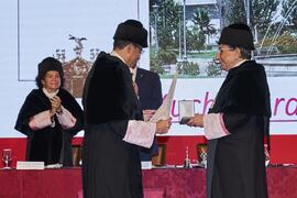 Entrega de la medalla de oro de la Universidad de Sevilla a la Universidad de Málaga. Iglesia de la Anunciación, Sevilla. Septiembre de 2022