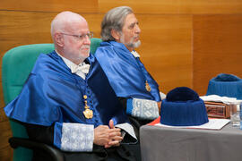 Antonio Luque en su investidura como Doctor "Honoris Causa" por la Facultad de Ciencias de la Universidad de Málaga. Edificio del Rectorado. Octubre de 2016