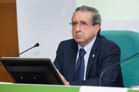 José ángel Narváez en la presentación del coleccionable de Diario Sur "Estampas de Málaga 2". Edificio del Rectorado. Septiembre de 2016
