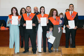 Foto de grupo. Graduación de Másters de la Facultad de Ciencias Económicas y Empresariales de la Universidad de Málaga. Paraninfo. Abril de 2018