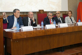 Mesa presidencial del acto conmemoración del 50 Aniversario de la Facultad de Económicas. Facultad de Ciencias Económicas y Empresariales. Octubre de 2015