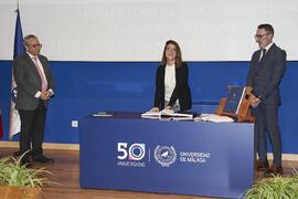 Toma de posesión de Silvia García Mayor como profesora titular del Área de Enfermería de la Universidad de Málaga. Toma de posesión de nuevos catedráticos y profesores titulares de la Universidad de Málaga. Paraninfo. Noviembre de 2023