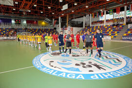 Salto a pista de los equipos. Partido Brasil contra Rusia. 14º Campeonato del Mundo Universitario de Fútbol Sala 2014 (FUTSAL). Antequera. Julio de 2014