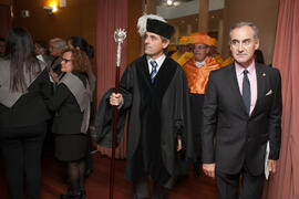 José Carlos Haro y Miguel Porras en la investidura como Doctor "Honoris Causa" de Edmund Neugebauer por la Facultad de Medicina de la Universidad de Málaga. Edificio del Rectorado. Noviembre de 2016