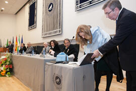 María Chantal Pérez Hernández toma posesión como nueva vicerrectora de Estudios de Grado de la Universidad de Málaga. Paraninfo.  Enero de 2016