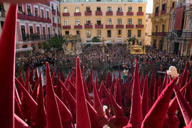 Acto de la Hermandad de los Estudiantes en la Catedral. Plaza del Obispo, Málaga. Marzo de 2018
