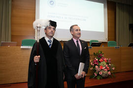 José Carlos Haro y Miguel Porras en la investidura como Doctor "Honoris Causa" de Edmund Neugebauer por la Facultad de Medicina de la Universidad de Málaga. Edificio del Rectorado. Noviembre de 2016