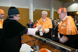 Investidura como Doctor "Honoris Causa" de José Emilio Navas por la Facultad de Ciencias Económicas y Empresariales de la Universidad de Málaga. Edificio del Rectorado. Abril de 2017
