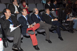 Asistentes a la ponencia de clausura del 4º Congreso Internacional de Actividad Físico-Deportiva para Mayores. Escuela Técnica Superior de Ingeniería Informática y Telecomunicaciones. Marzo de 2011