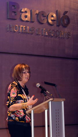 Cena de gala con motivo al homenaje para los jubilados y personal que cumple 25 años de servicio en la Universidad de Málaga. Hotel Barceló. Febrero de 2009