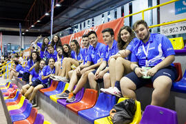 Equipo de voluntarios en la grada. Partido España - China Taipei. Categoría masculina. Campeonato del Mundo Universitario de Balonmano. Antequera. Junio de 2016