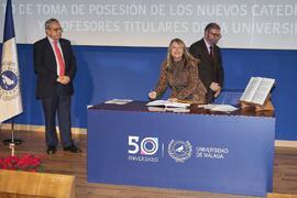 Toma de posesión de Teresa Lupión Cobos como profesora titular del Área de Didáctica de las Ciencias Experimentales de la Universidad de Málaga. Paraninfo. Diciembre de 2022
