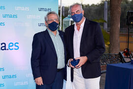 José Ángel Narváez y Carlos de las Heras. Homenaje al personal jubilado o que cumple 25 años de servicio en la Universidad de Málaga. Jardín Botánico. Septiembre de 2021