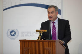 Homenaje a los jubilados y al personal que cumple 25 años de servicio en la Universidad de Málaga. Paraninfo. Octubre de 2012