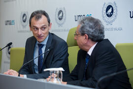 Pedro Duque y José Ángel Narváez. Consejo de Gobierno extraordinario de la Universidad de Málaga. Edificio del Rectorado. Junio de 2018