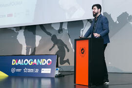 Conferencia "Dialogando" con Manu Sánchez. Complejo de Estudios Sociales y Comercio. Enero de 2018