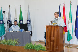 Hipólito Esteban Soler en la investidura como Doctor "Honoris Causa" de Antonio Soler por la Facultad de Filosofía y Letras de la Universidad de Málaga. Paraninfo. Junio de 2016