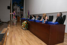 Actuación de Annya. Graduación y clausura del curso del Aula de Mayores de la Universidad de Málaga. Paraninfo. Junio de 2017