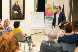 Taller transversal "Descubre #tuCIENxCIEN". Cursos de Verano de la Universidad de Málaga. Edificio del Rectorado. Julio de 2018