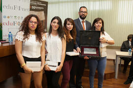 Equipo ganador del accésit en la categoría de "Público" en la entrega de premios de la V Olimpiada Financiera. Facultad de Ciencias Económicas y Empresariales. Junio de 2015