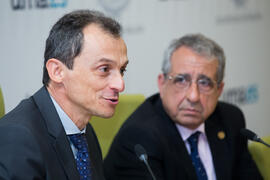 Pedro Duque y José Ángel Narváez. Consejo de Gobierno extraordinario de la Universidad de Málaga. Edificio del Rectorado. Junio de 2018
