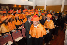 Investidura como Doctor "Honoris Causa" de D. Juan Ramón Cuadrado Roura por la Universidad de Málaga. Rectorado. Junio de 2009