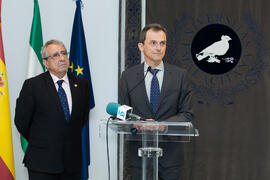 José Ángel Narváez y Pedro Duque en rueda de prensa. Edificio del Rectorado. Junio de 2018