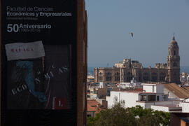 Cartel del 50 Aniversario de la Facultad de Económicas. Facultad de Ciencias Económicas y Empresariales, Campus de El Ejido. Mayo de 2015