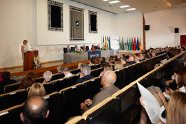 Intervención de Rosario Machuca. Homenaje al personal que cumple 25 años al servicio de la Universidad de Málaga y al personal jubilado. Paraninfo. Julio de 2013