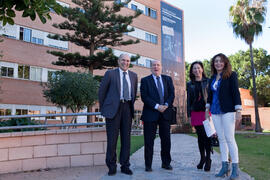 Conferencia de José María Gay de Liébana. Facultad de Ciencias Económicas y Empresariales. Diciembre 2014