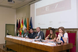 Mesa presidencial. Presentación de la memoria académica correspondiente al curso 2015/2016. Facultad de Ciencias Económicas y Empresariales. Junio de 2018