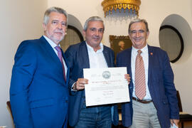 Entrega de Título de Socio. 230º Aniversario de la Sociedad Económica Amigos del País. Plaza de la Constitución. Septiembre de 2019