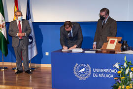 Toma de posesión de Rafael Anaya Sánchez como nuevo profesor titular del Área de Comercialización e Investigación de Mercados de la Universidad de Málaga. Paraninfo. Diciembre de 2021