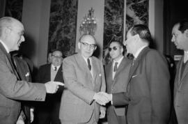 Málaga. Visita de D. Jorge Vigón Suero-Díaz, Ministro de Obras Públicas junto a otras personalidades. Febrero de 1963