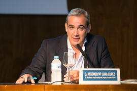 Antonio María Lara en el acto de clausura de los Cursos de Verano de la Universidad de Málaga. Ronda. Julio de 2018