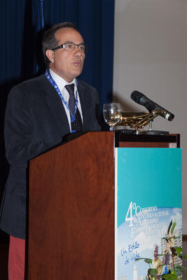 Antonio Merino Mandly. Acto de clausura del 4º Congreso Internacional de Actividad Físico-Deportiva para Mayores. Escuela Técnica Superior de Ingeniería Informática y Telecomunicaciones. Marzo de 2011