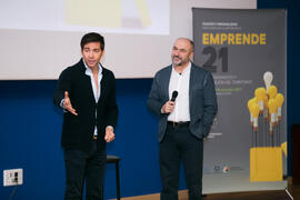 Eugenio José Luque y David Meca. Seminario "Emprende 21". Paraninfo. Noviembre de 2017