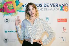 Brisa Fenoy momentos previos al espectáculo benéfico en los Cursos de Verano de la Universidad de Málaga. Marbella. Julio de 2018