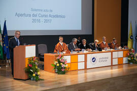 Apertura del Curso Académico 2016/2017 de la Universidad de Málaga. Salón de actos de la Escuela de Ingenierías Industriales. Septiembre de 2016