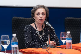 Ana María Castillo-Clavero. Graduación de Másters de la Facultad de Ciencias Económicas y Empresariales de la Universidad de Málaga. Paraninfo. Junio de 2019